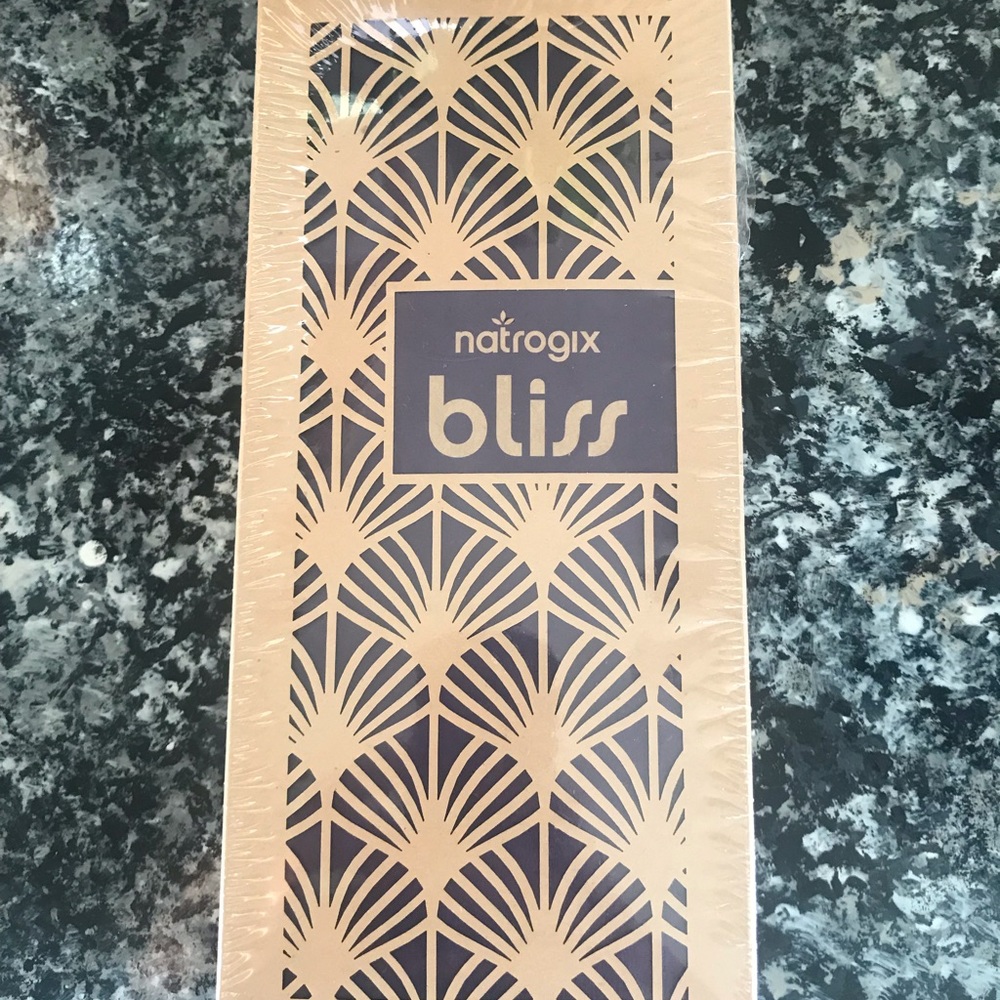 Natrogix Bliss Essential Oil, Set of 9